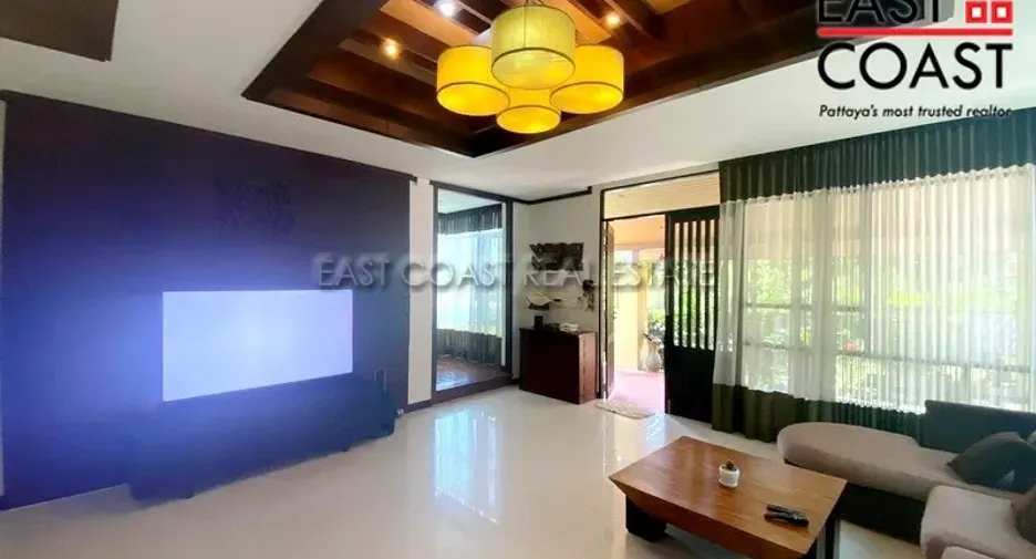 For rent and for sale 4 bedrooms house in Bang Lamung, Chonburi