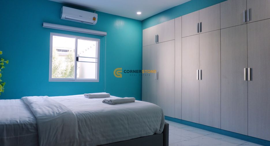 For rent 4 bedrooms house in South Pattaya, Pattaya