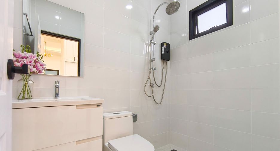 À vendre 3 chambres maison à Sattahip, Chonburi