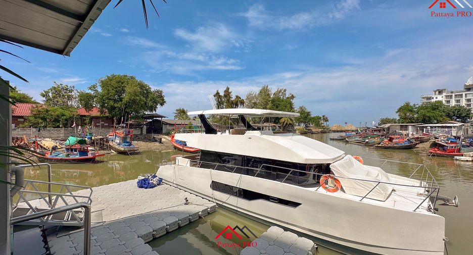 For sale 1 bed condo in Sattahip, Chonburi