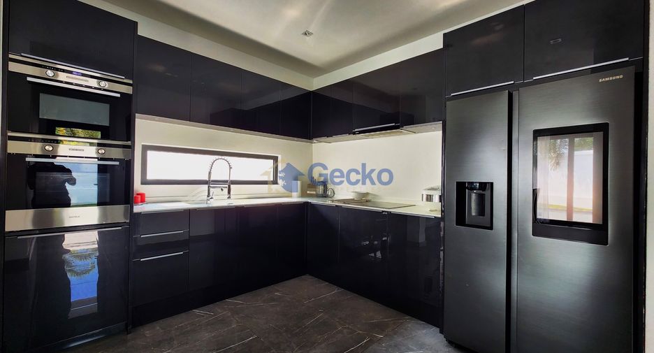 Casa en venta de 3 habitaciones en Bang Lamung, Chonburi