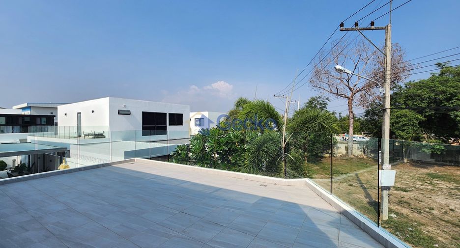Casa en venta de 3 habitaciones en Bang Lamung, Chonburi