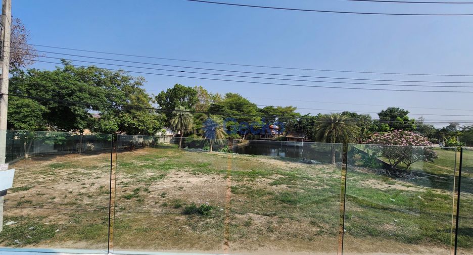 Casa en venta de 3 habitaciones en Bang Lamung, Chonburi