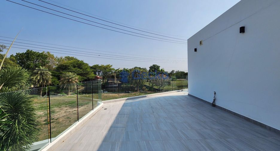 Casa en venta de 3 habitaciones en Bang Lamung, Chonburi