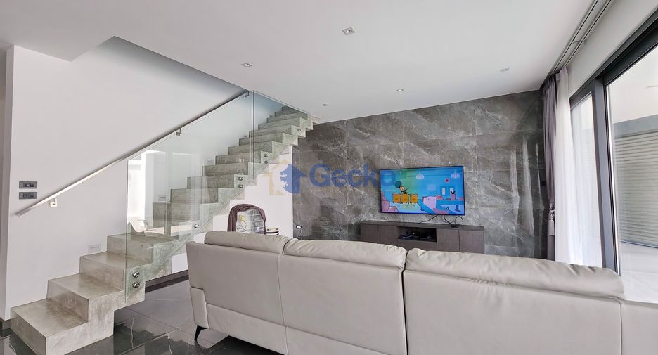 Casa en venta de 3 habitaciones en Bang Lamung, Chonburi