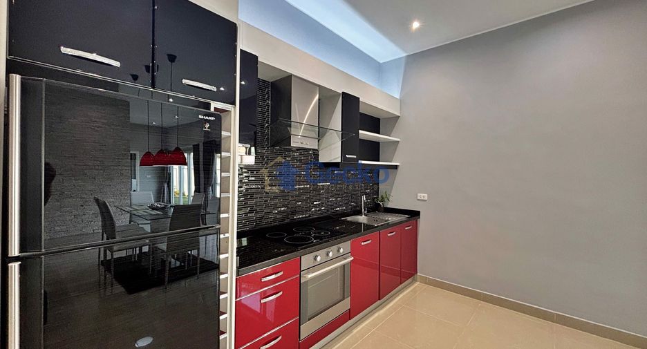 Haus zum Kauf mit 4 Zimmer in Bang Lamung, Chonburi