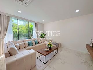 For sale 5 bedrooms house in Bang Lamung, Chonburi