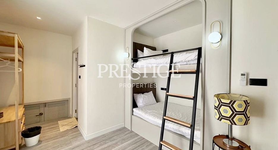 For sale 5 bedrooms house in Sattahip, Chonburi