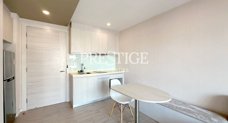 For sale 1 bed condo in Bang Lamung, Chonburi