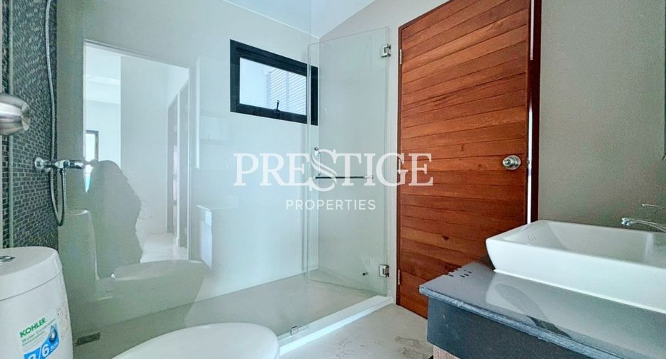 For sale 2 ベッドルーム condo in Pratumnak, Pattaya