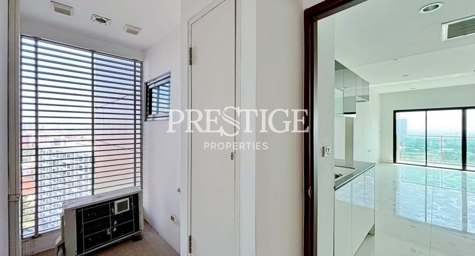 For sale 2 ベッドルーム condo in Pratumnak, Pattaya