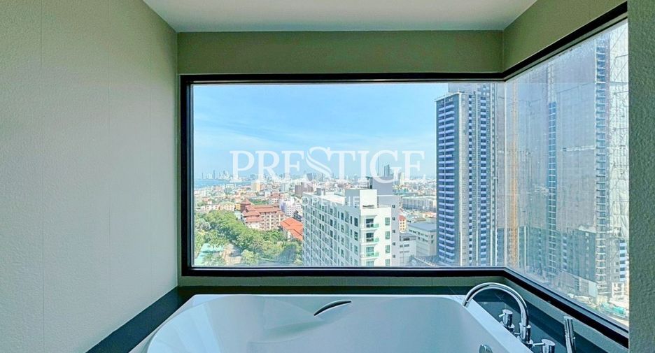 For sale 2 ベッドルーム condo in Pratumnak, Pattaya