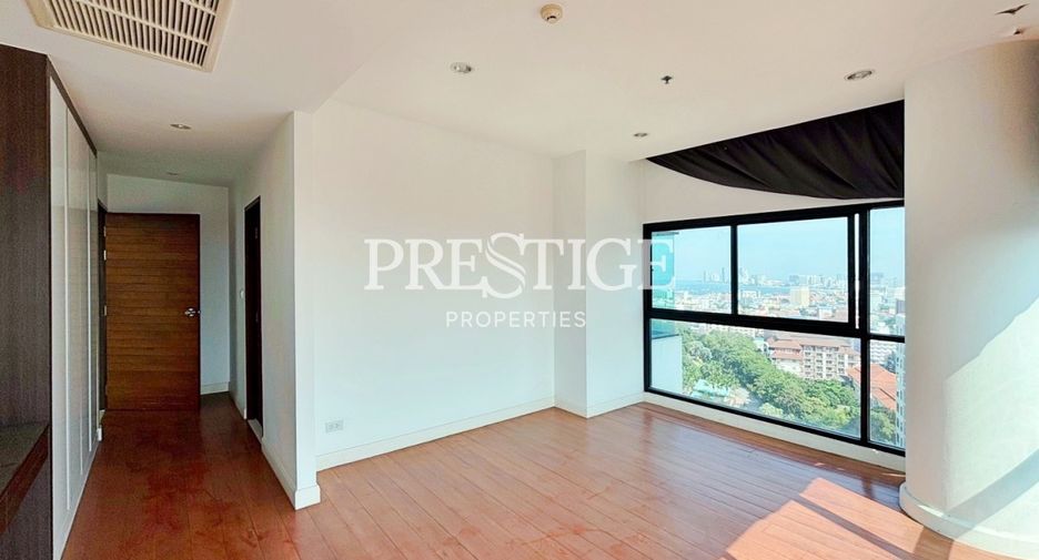For sale 2 ベッドルーム condo in Pratumnak, Pattaya