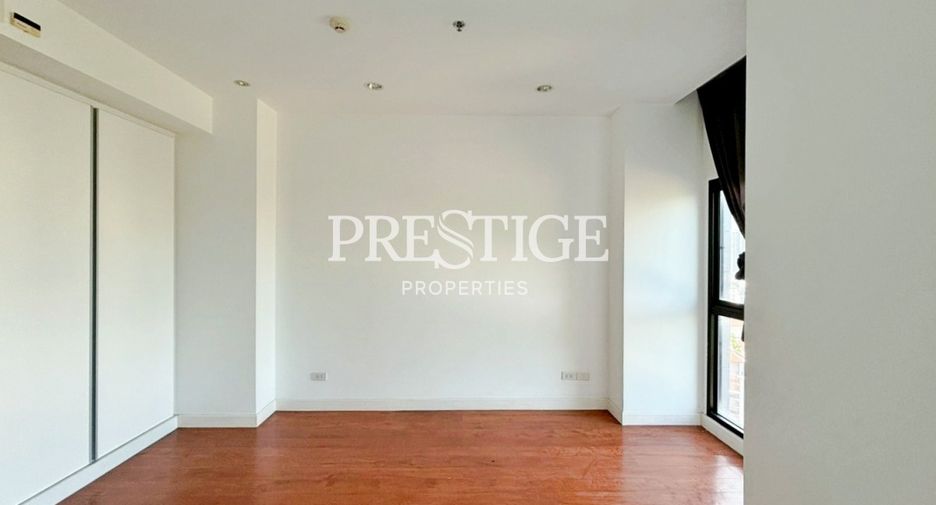 For sale 1 bed condo in Pratumnak, Pattaya