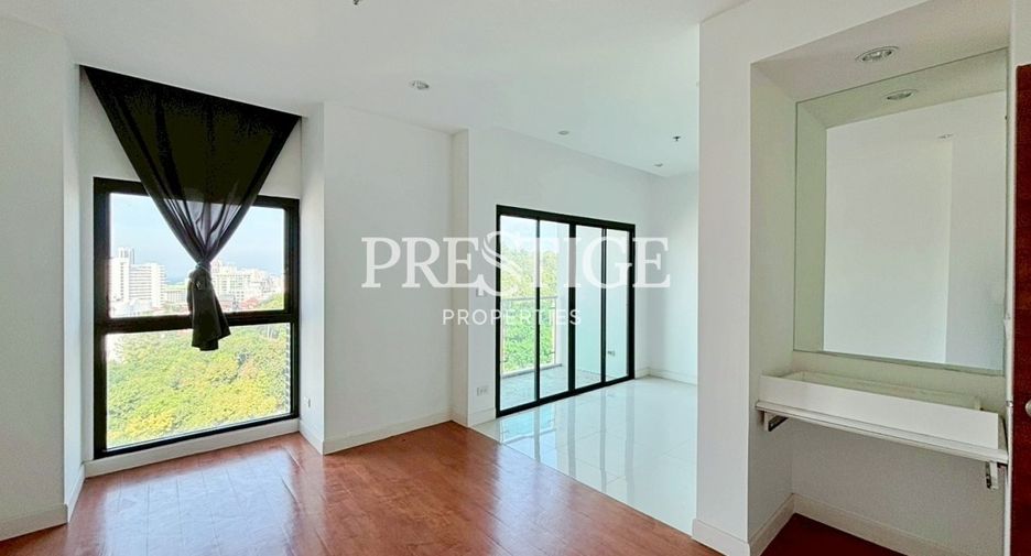 For sale 1 bed condo in Pratumnak, Pattaya