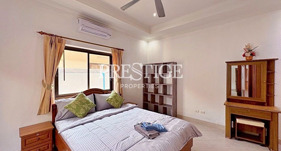 Haus zum Kauf mit 4 Zimmer in Bang Lamung, Chonburi