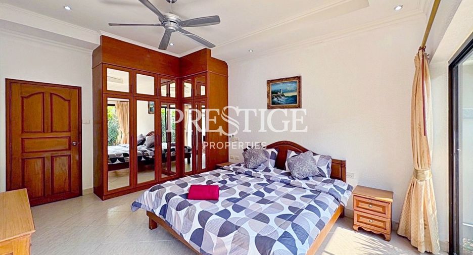 Haus zum Kauf mit 4 Zimmer in Bang Lamung, Chonburi