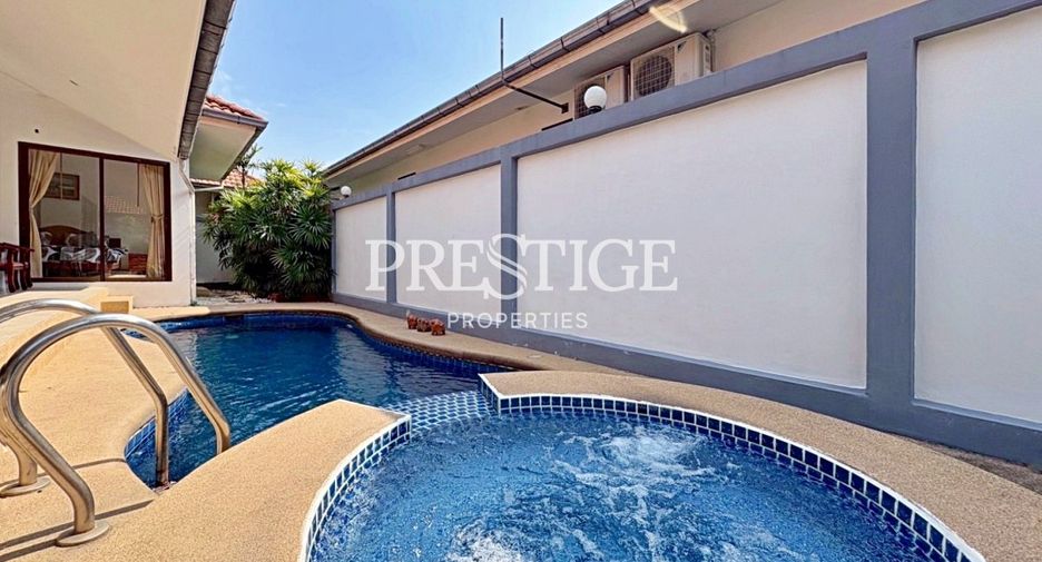 Haus zum Kauf mit 4 Zimmer in Bang Lamung, Chonburi