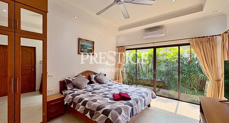 Haus zum Kauf mit 4 Zimmer in Bang Lamung, Chonburi