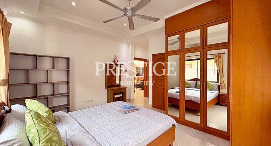 Haus zum Kauf mit 4 Zimmer in Bang Lamung, Chonburi