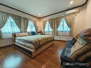 À vendre 3 chambres maison à Huay Yai, Pattaya