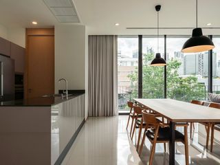 For rent 3 bedrooms condo in Khlong Toei, Bangkok