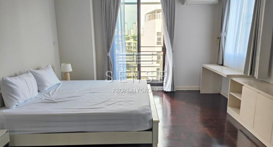 For rent 3 bedrooms condo in Watthana, Bangkok