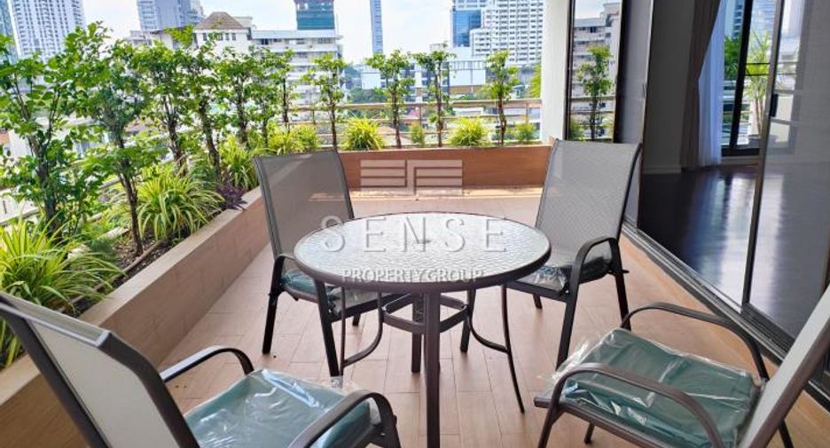 For rent 3 bedrooms condo in Watthana, Bangkok