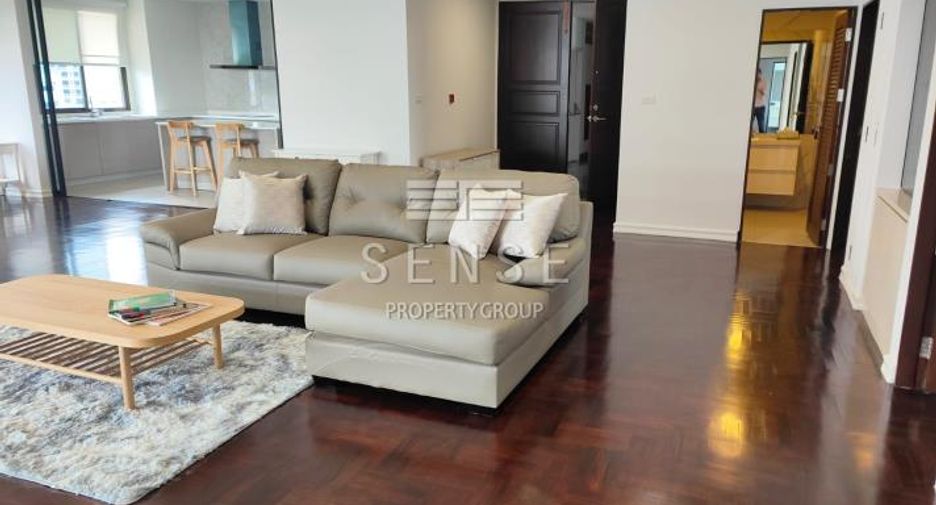 For rent 3 bedrooms condo in Watthana, Bangkok