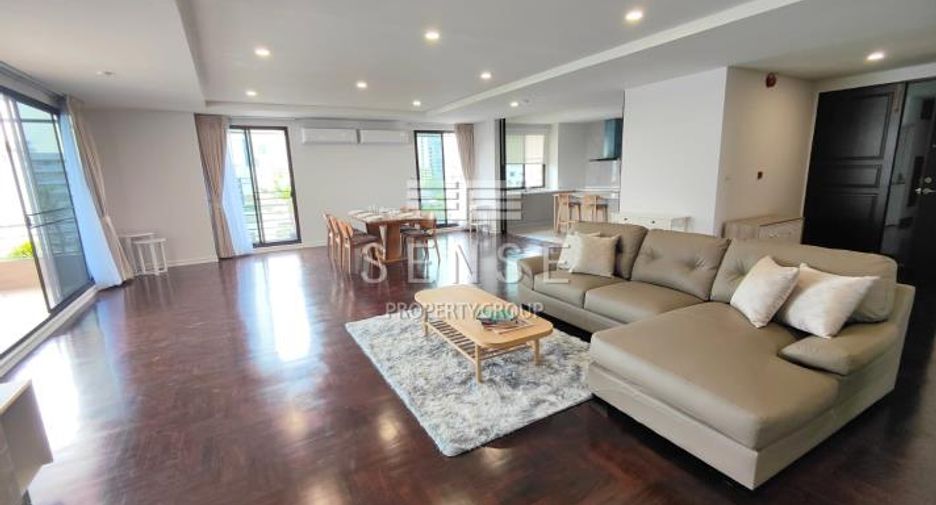 For rent 3 bedrooms condo in Watthana, Bangkok