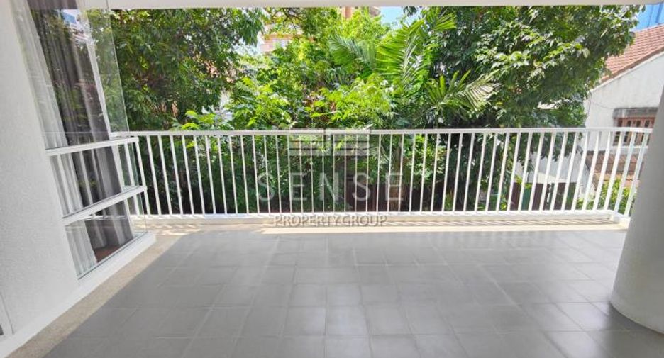 For rent 3 ベッドルーム condo in Watthana, Bangkok