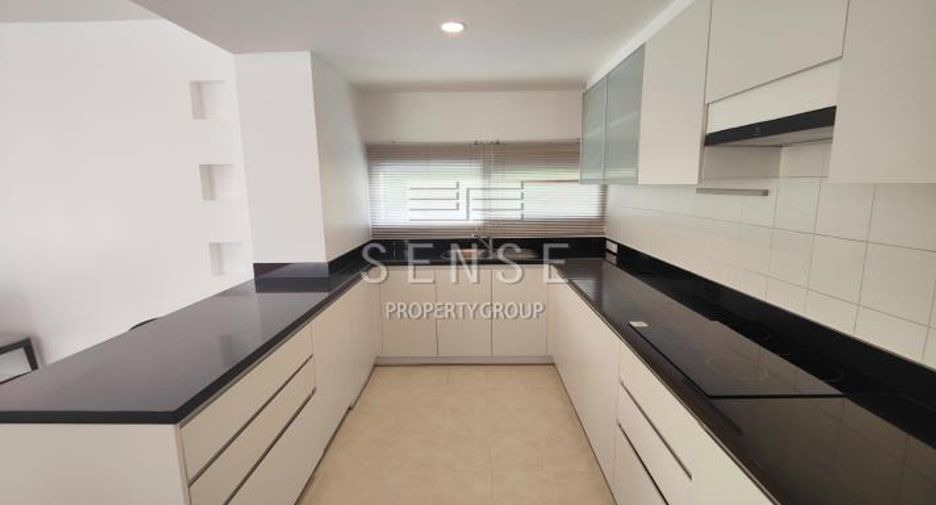 For rent 3 ベッドルーム condo in Watthana, Bangkok