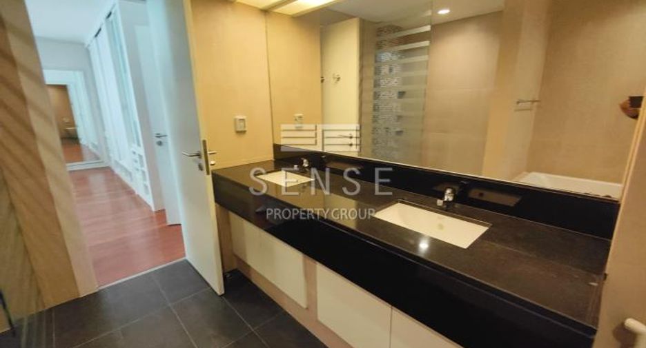 For rent 3 ベッドルーム condo in Watthana, Bangkok