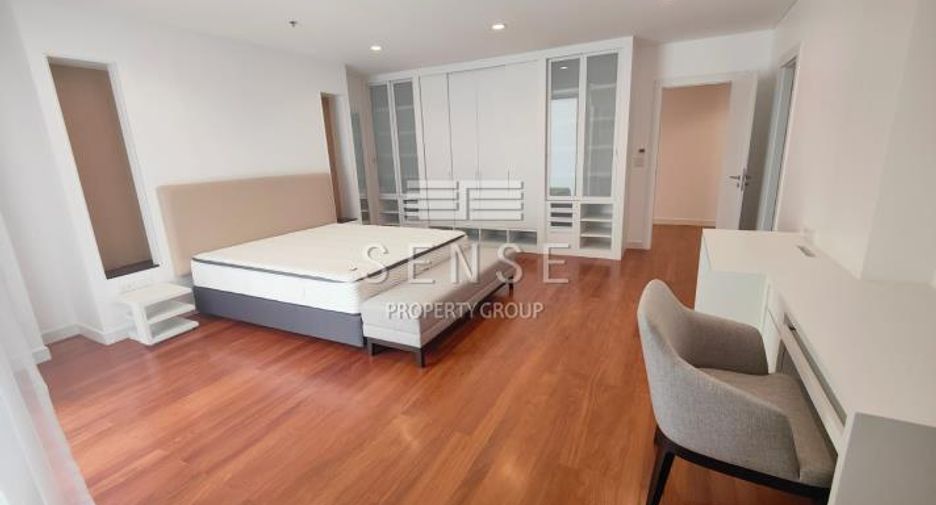 For rent 3 ベッドルーム condo in Watthana, Bangkok