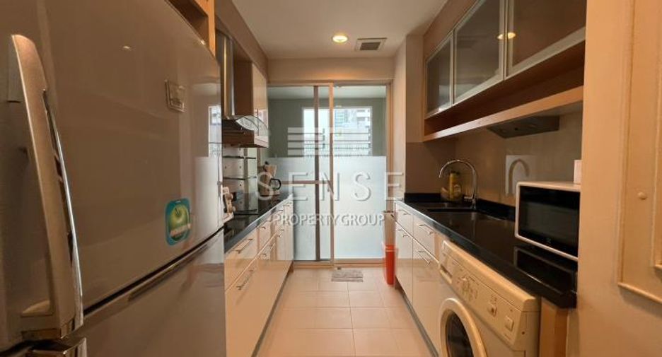 For sale 2 bedrooms condo in Khlong Toei, Bangkok