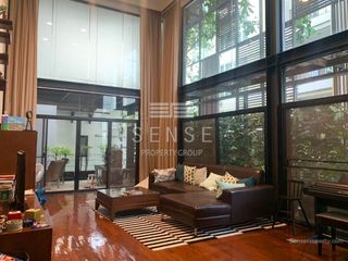 Аренда 4 спальни кондо в Кхлонг Тоеи, Бангкок