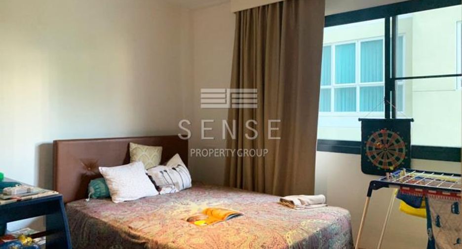 Wohnung zur Miete mit 4 Zimmer in Khlong Toei, Bangkok