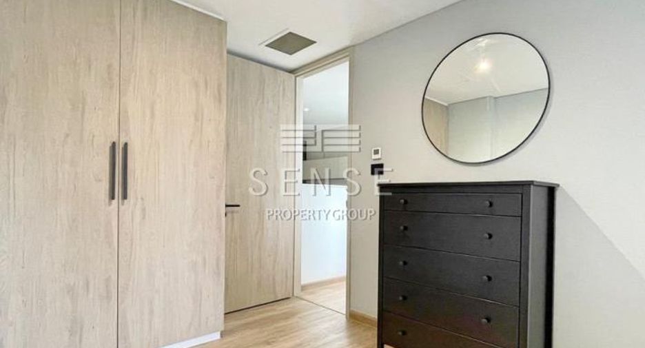 For rent 4 bedrooms condo in Sathon, Bangkok