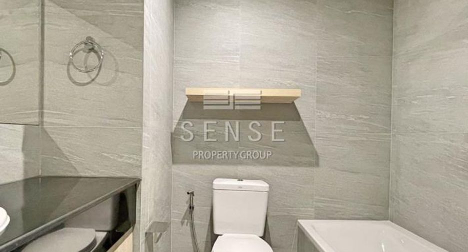 For rent 4 bedrooms condo in Sathon, Bangkok