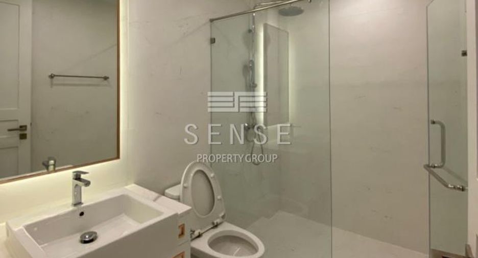For rent 6 bedrooms condo in Watthana, Bangkok