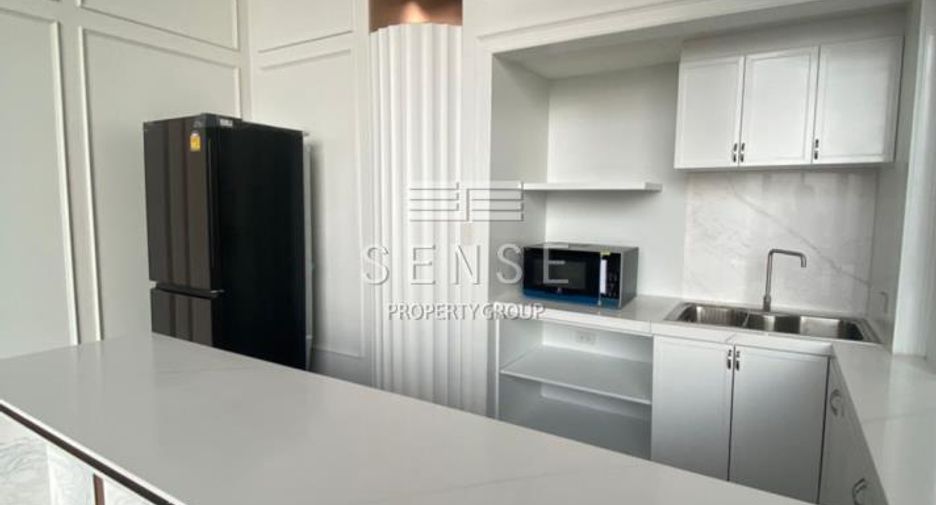 For rent 6 bedrooms condo in Watthana, Bangkok
