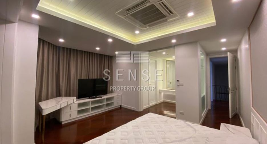 For rent 6 bedrooms condo in Watthana, Bangkok