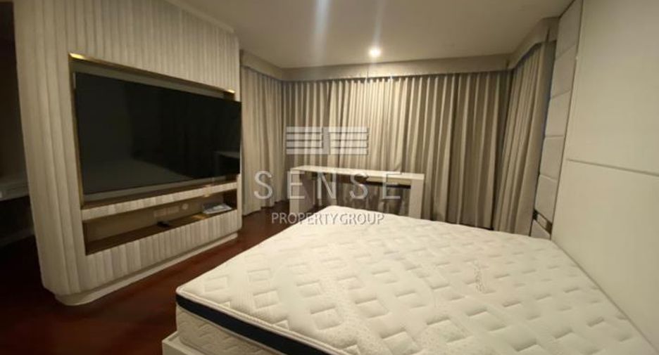 For rent 6 bedrooms condo in Watthana, Bangkok