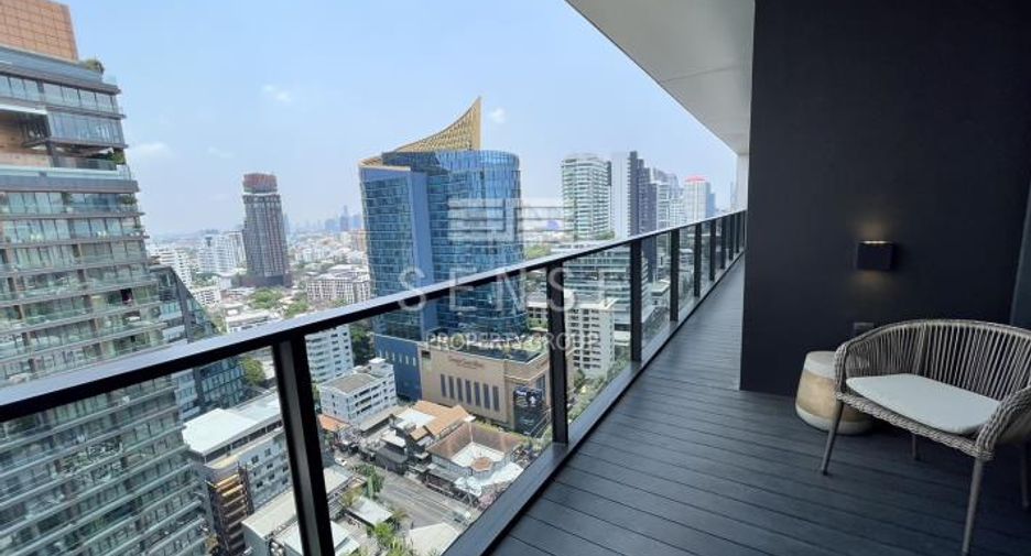 For rent 3 bedrooms condo in Watthana, Bangkok