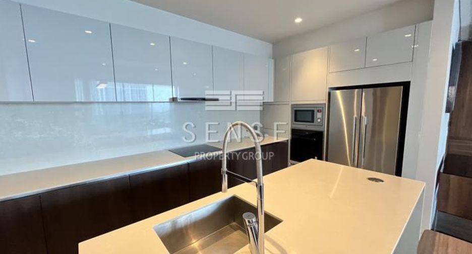 For rent 3 bedrooms condo in Watthana, Bangkok