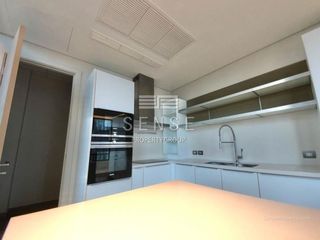 Аренда и продажа 2 спальни кондо в Патхум Щан, Бангкок