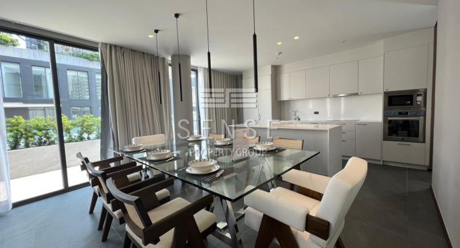 À vendre 3 chambres condo à Watthana, Bangkok