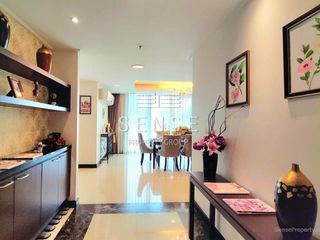 For rent 4 bedrooms condo in Watthana, Bangkok