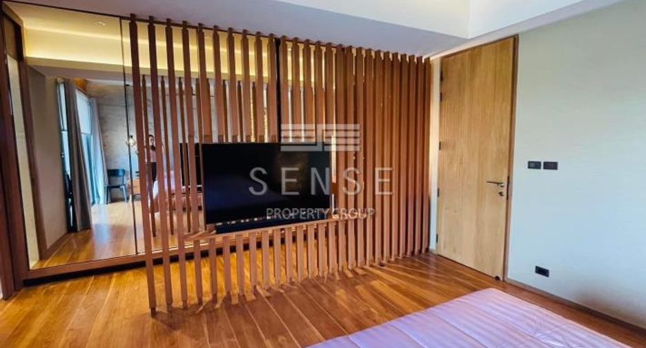 Condo en venta y en alquiler de 4 habitaciones en Watthana, Bangkok