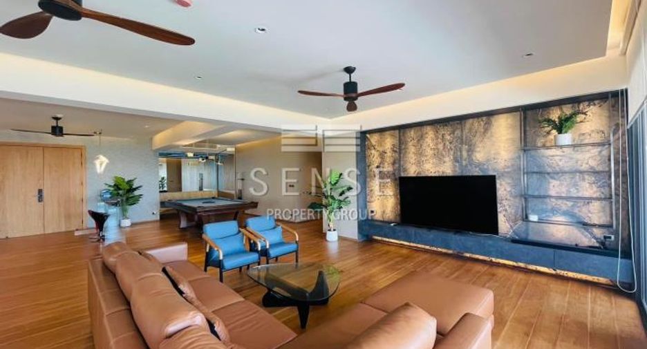 Condo en venta y en alquiler de 4 habitaciones en Watthana, Bangkok